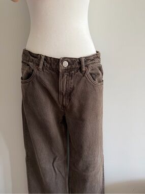 Low rise straight leg jeans